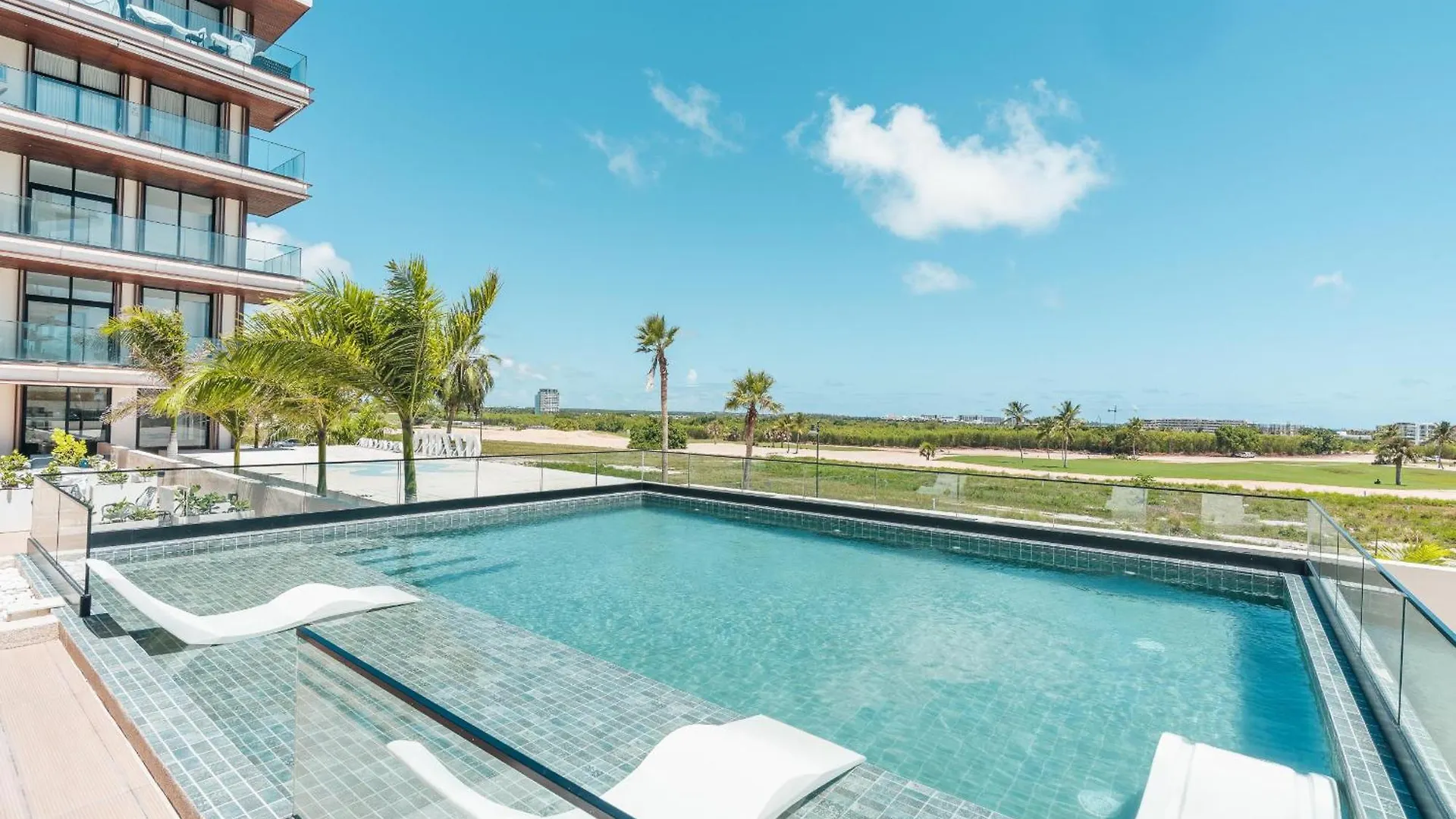 Spacious Apartment In Capcana Minutes To The Beach contacts